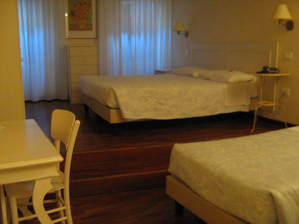 Hotel Atlantic Bologna Esterno foto